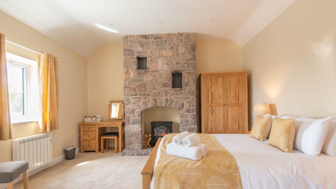 Lastra Farm Hotel Amlwch Ngoại thất bức ảnh